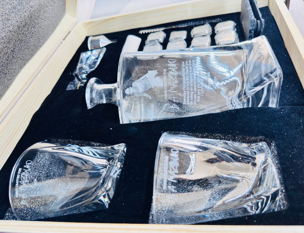 Double Glass with Decanter Premium Whiskey Set