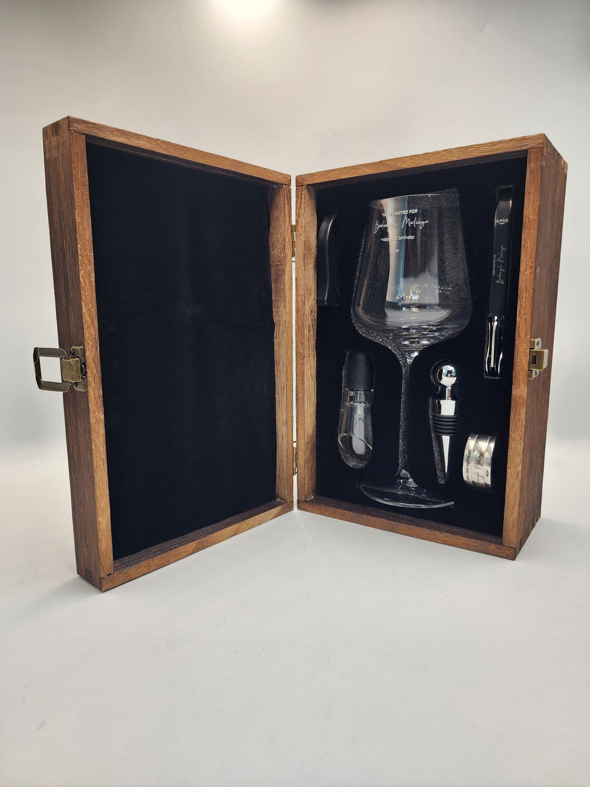 Single Wine Glass Premium Set.